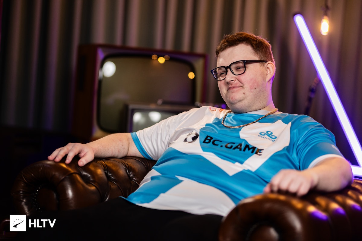 boombl4我在蛮多地图上都是打主狙的