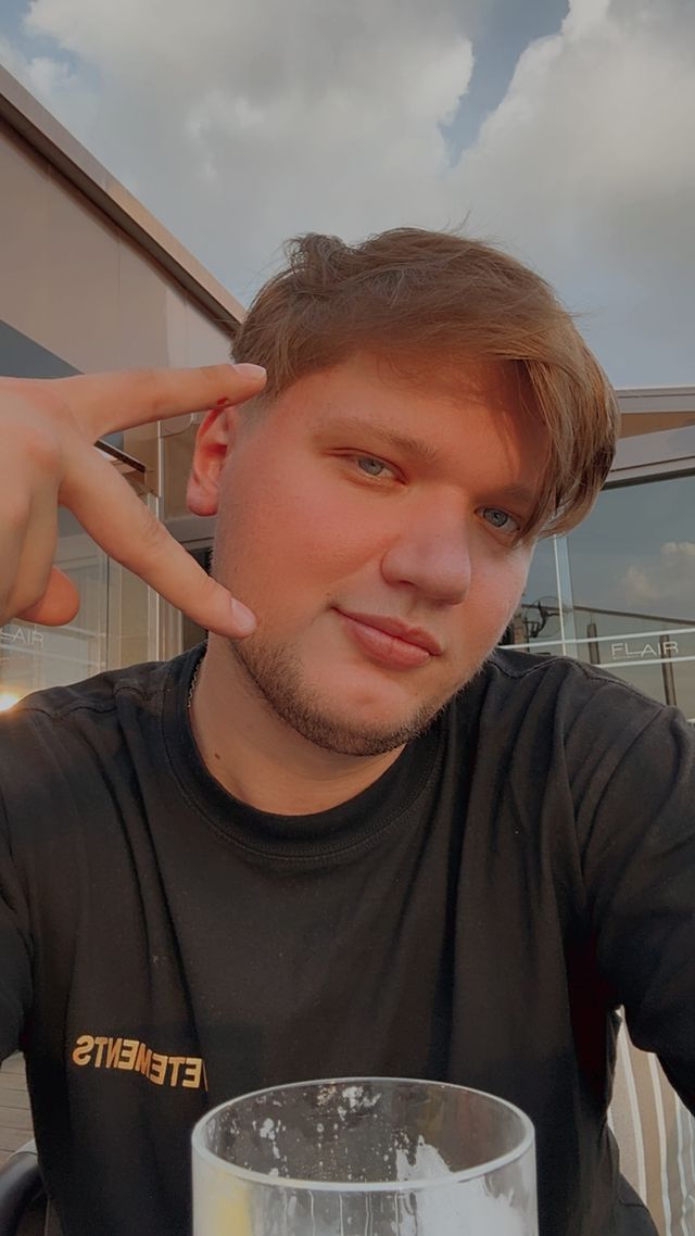 s1mple:当我回归cs2赛场时,我会狠狠打黑子的脸